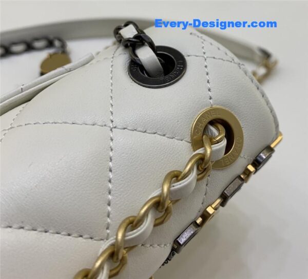Chanel badge cf metal decorative chain bag - Image 2