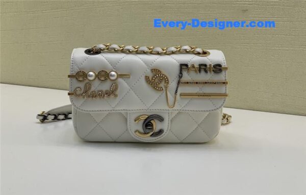 Chanel badge cf metal decorative chain bag - Image 4