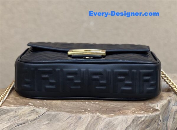 fendi classic embossed baguette bag - Image 5