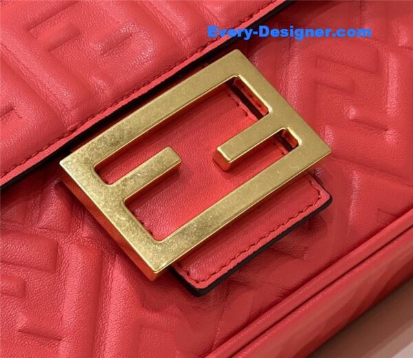 fendi baguette bag - Image 4