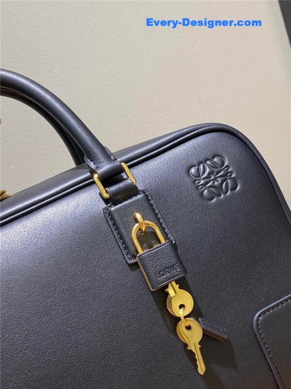 loewe amazona 28 bag - Image 2