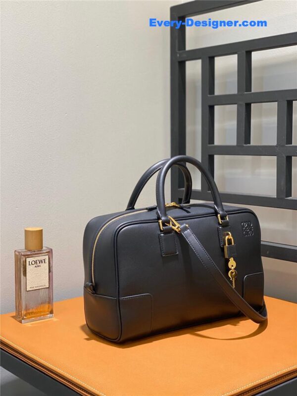 loewe amazona 28 bag - Image 8