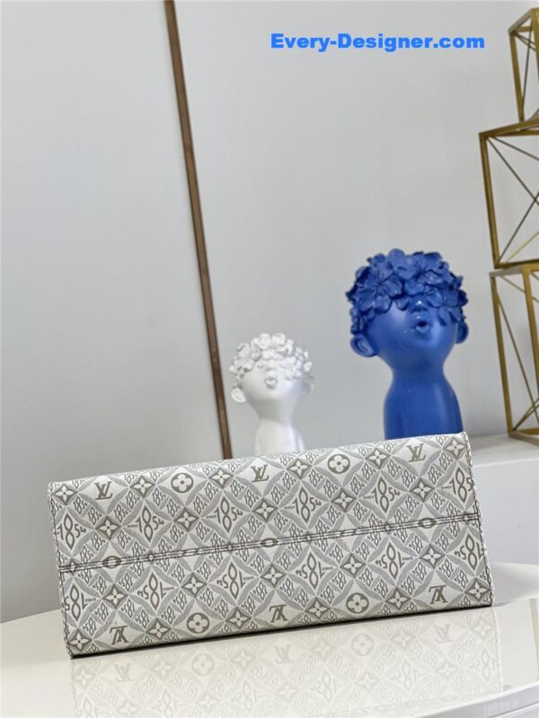 louis vuitton lv onthego mm canvas bag - Image 7
