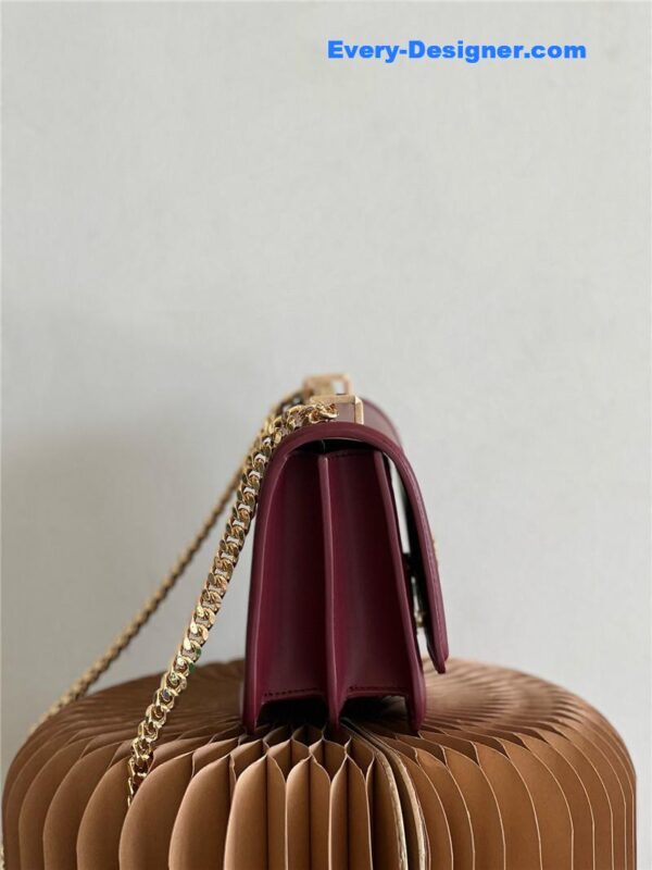burberry tb logo lock bag - Image 4