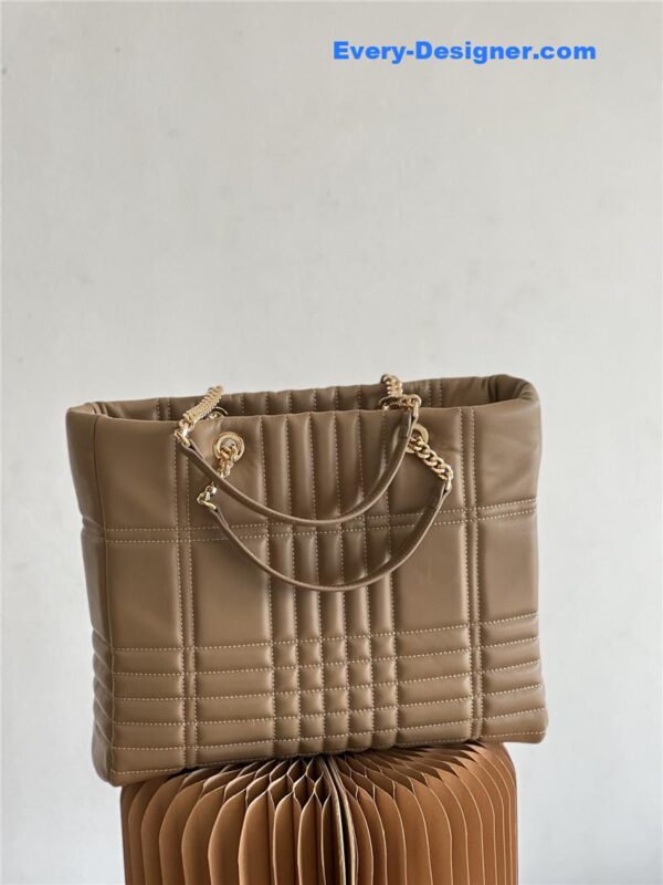 burberry shopping bag - Image 3