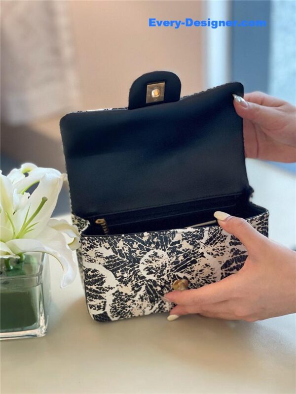 Chanel python mini tote bag - Image 8