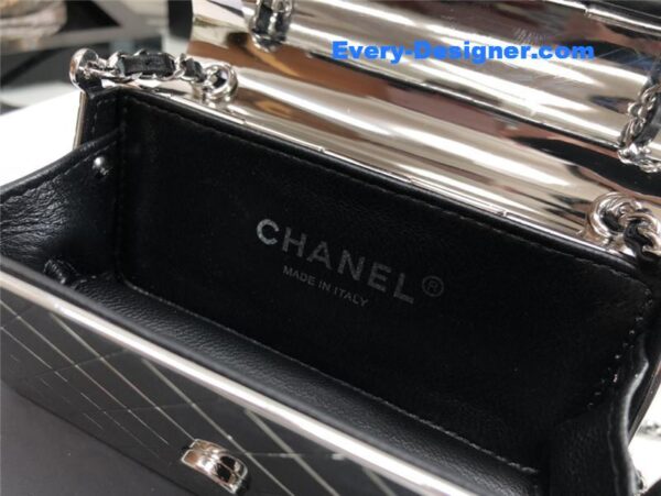 Chanel limited gold flap bag - Image 5