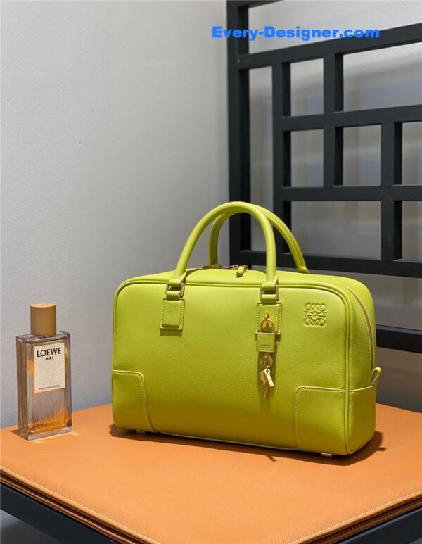 loewe amazona 28 bag - Image 4