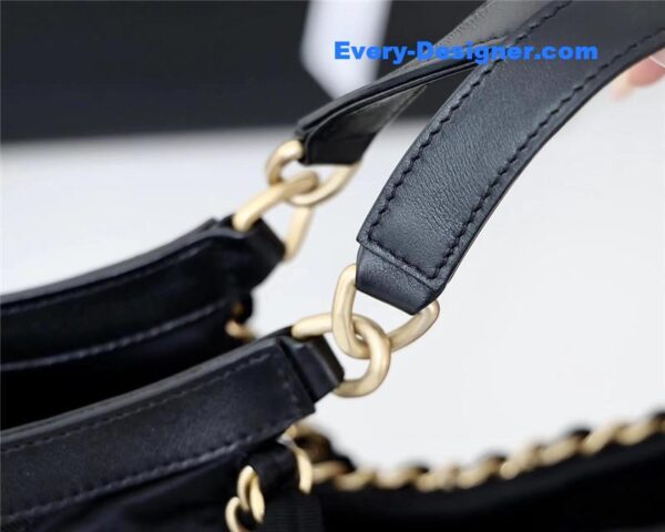 Chanel black nylon shopping bag - Image 4