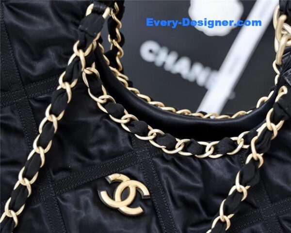 Chanel black nylon shopping bag - Image 6