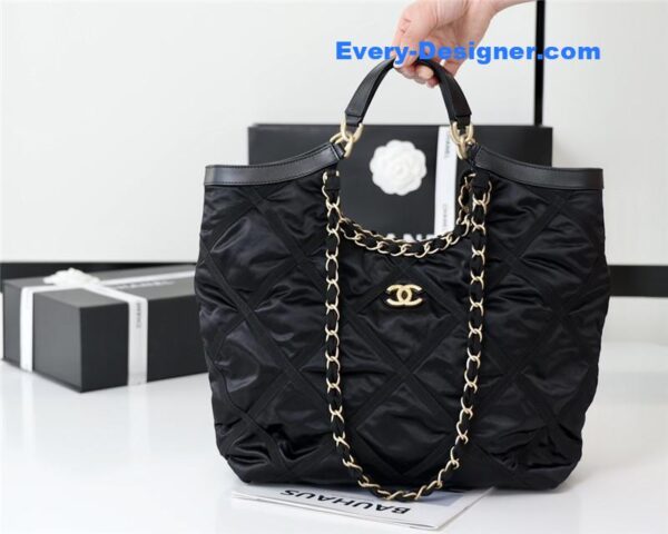 Chanel black nylon shopping bag - Image 8