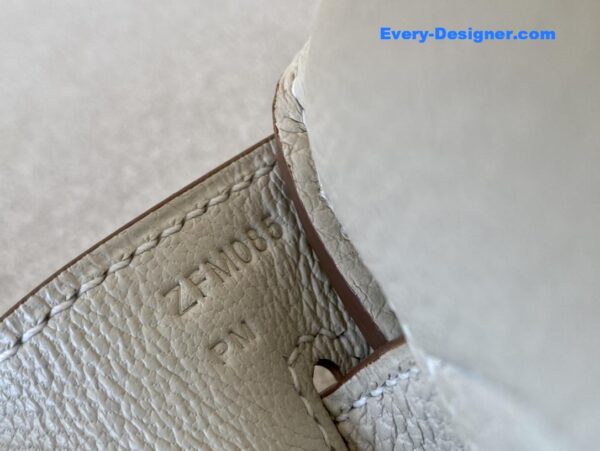 hermes kelly 28 togo leather bag - Image 7