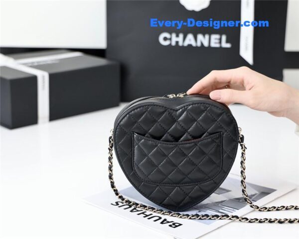 Chanel diamond heart bag black - Image 7