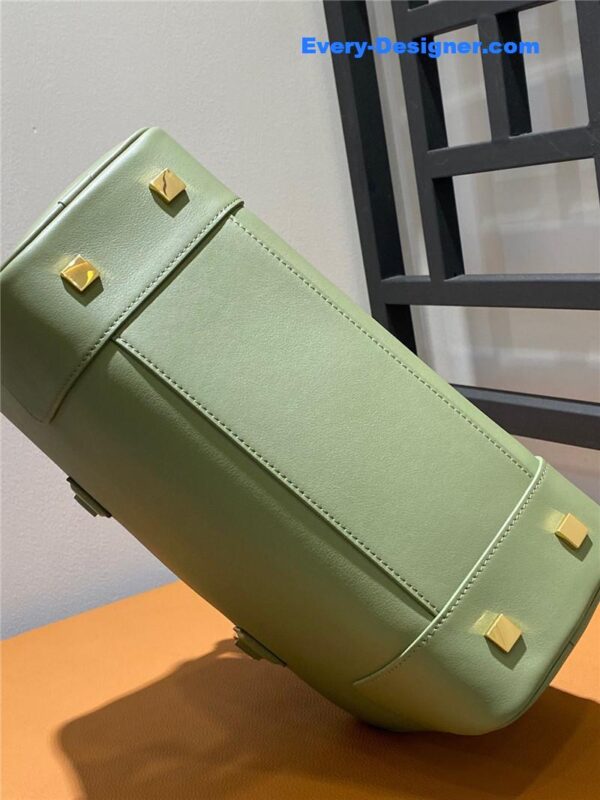 loewe amazona 28 bag - Image 3