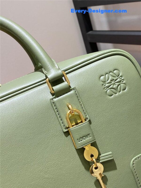 loewe amazona 28 bag - Image 7