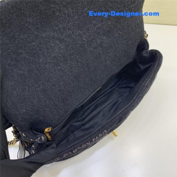 Chanel graffiti denim print cf bag - Image 3