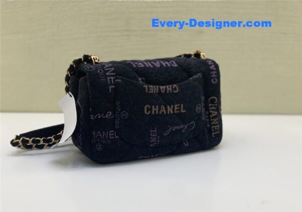 Chanel graffiti denim print cf bag small - Image 7