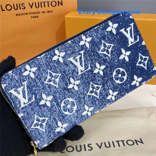 louis vuitton lv denim chain wallet - Image 7