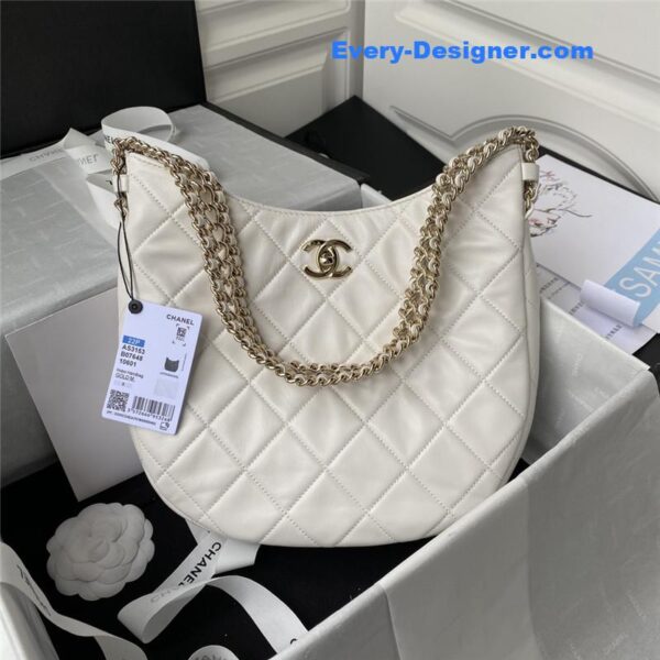 Chanel hobo bag - Image 3
