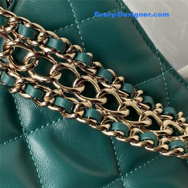 Chanel hobo bag - Image 2