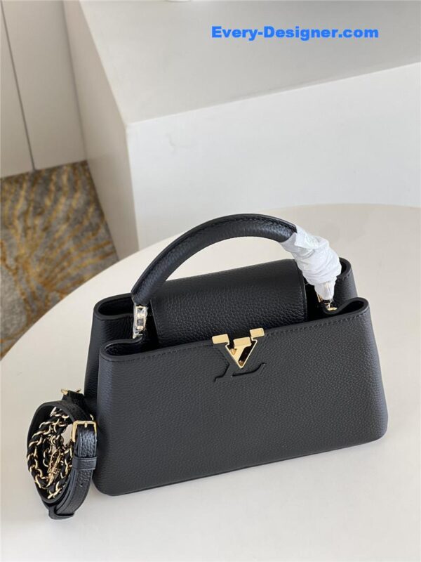 louis vuitton lv capucines small bag black - Image 6