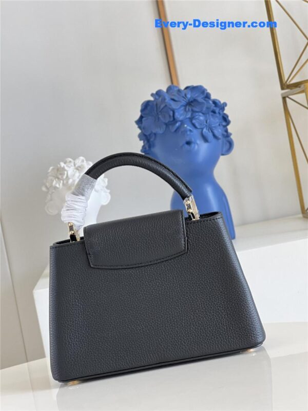louis vuitton lv capucines small bag black - Image 8
