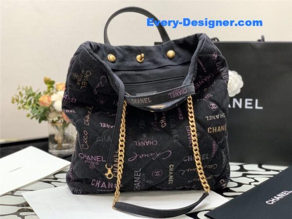 Chanel graffiti denim shopping bag - Image 5