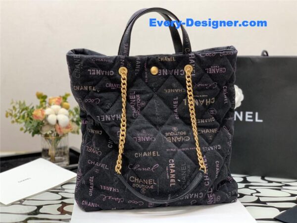 Chanel graffiti denim shopping bag - Image 6