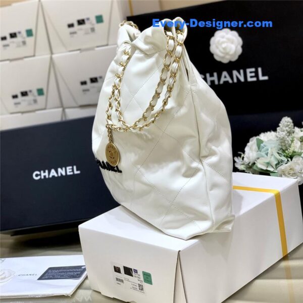 Chanel 22 handbag small - Image 7