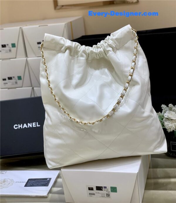 Chanel 22 large handbag - Image 3