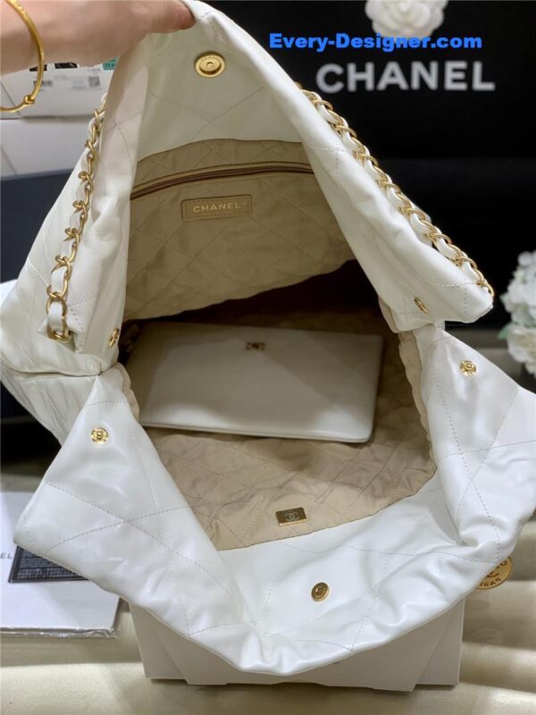 Chanel 22 large handbag - Image 6