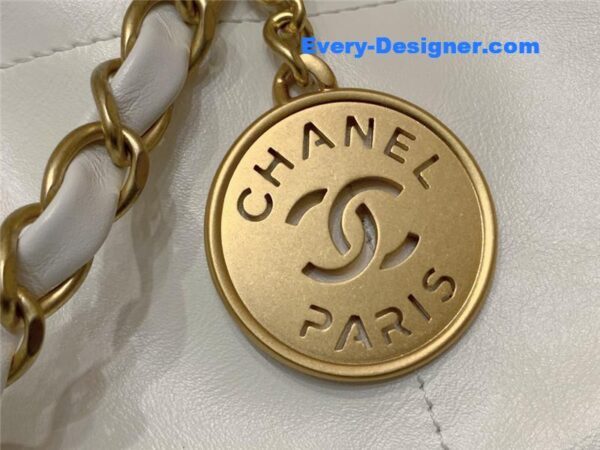 Chanel 22 large handbag - Image 8