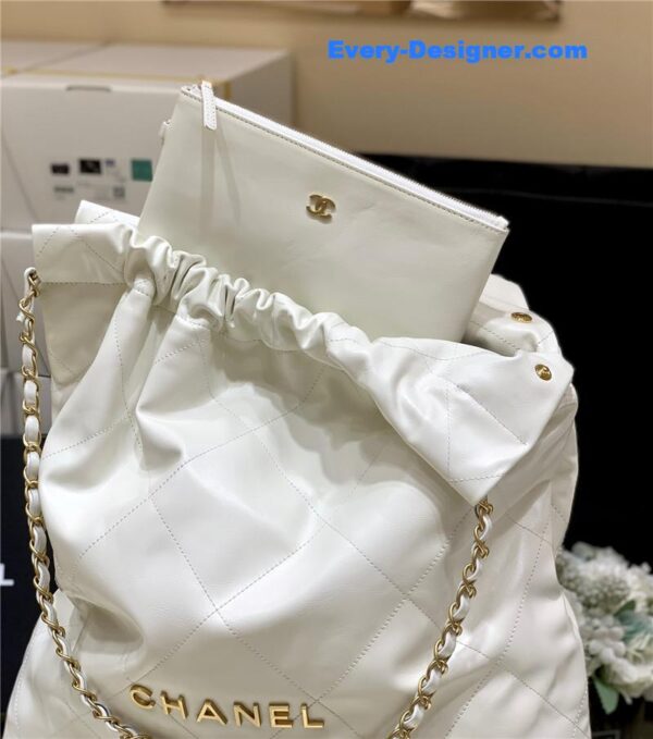 Chanel 22 large handbag - Image 9