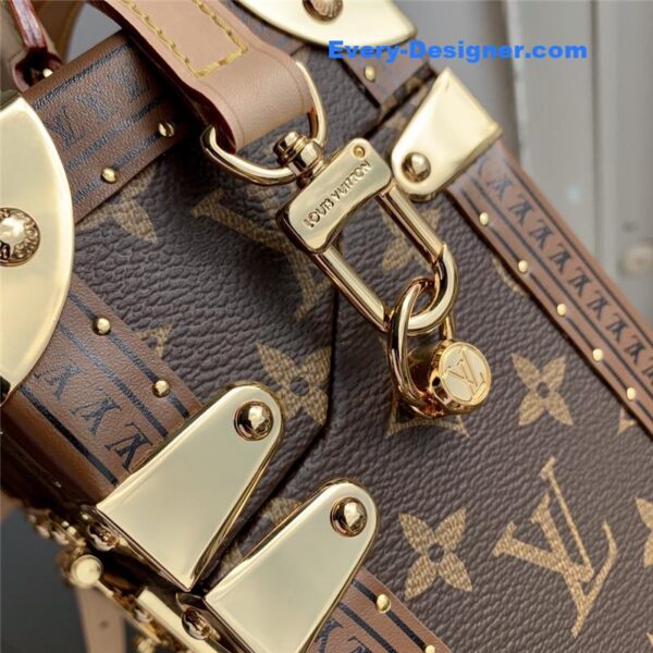 louis vuitton lv camera box bag - Image 3