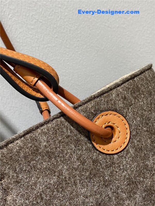 loewe anagram tote bag - Image 3