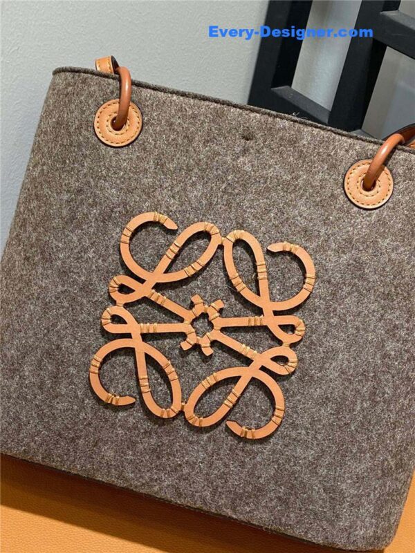 loewe anagram tote bag - Image 4