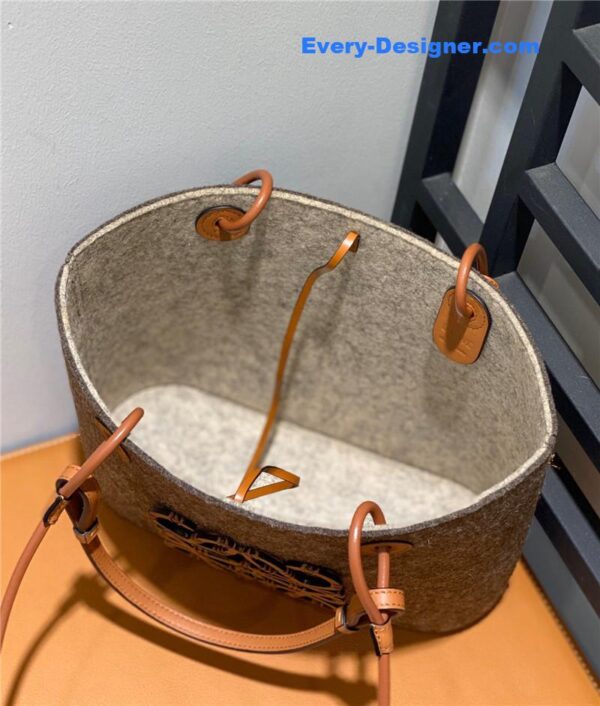 loewe anagram tote bag - Image 6