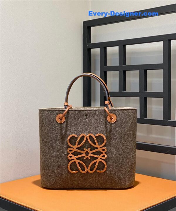 loewe anagram tote bag - Image 8