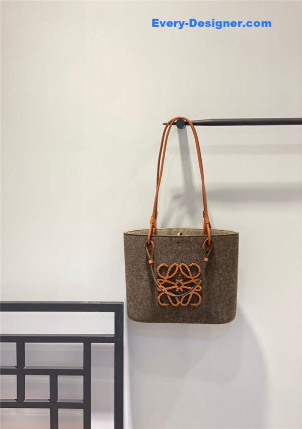 loewe anagram tote bag - Image 9