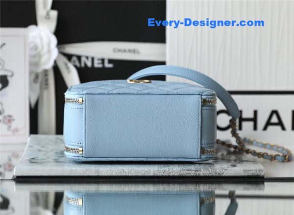 Chanel vanity case handle camera bag small - Image 3