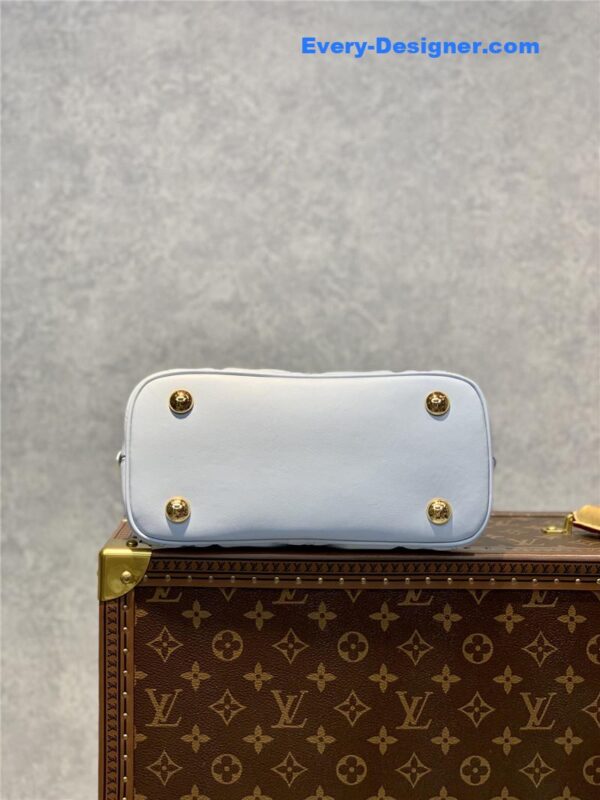 louis vuitton lv alma bb bag - Image 4