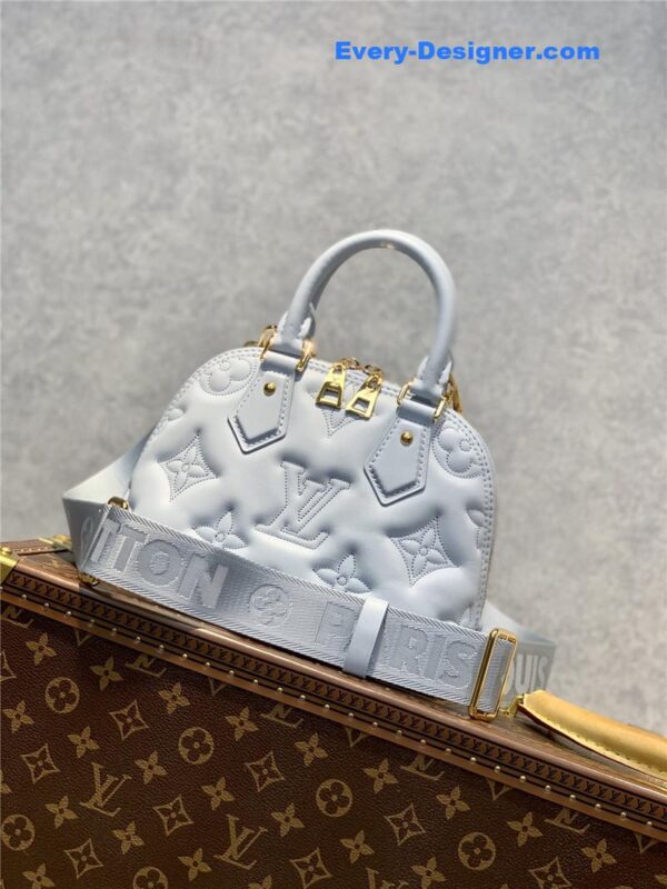 louis vuitton lv alma bb bag - Image 7