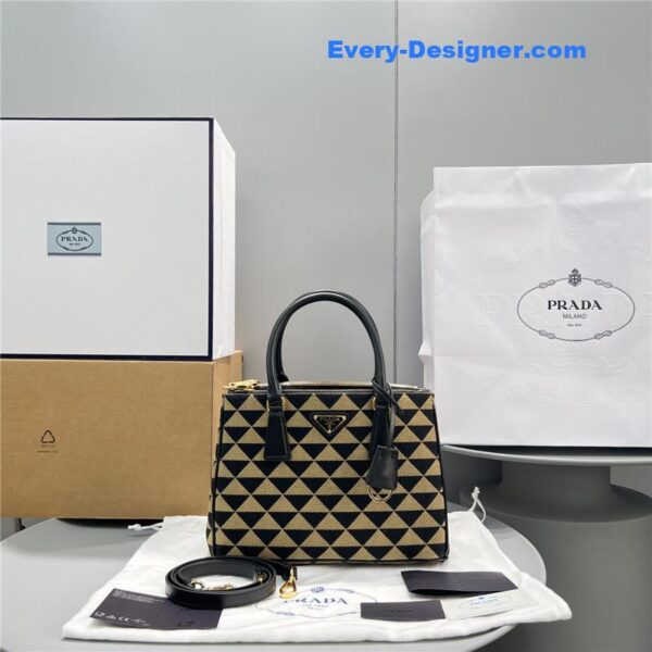 prada galeria embroidered triangle check tote bag - Image 2