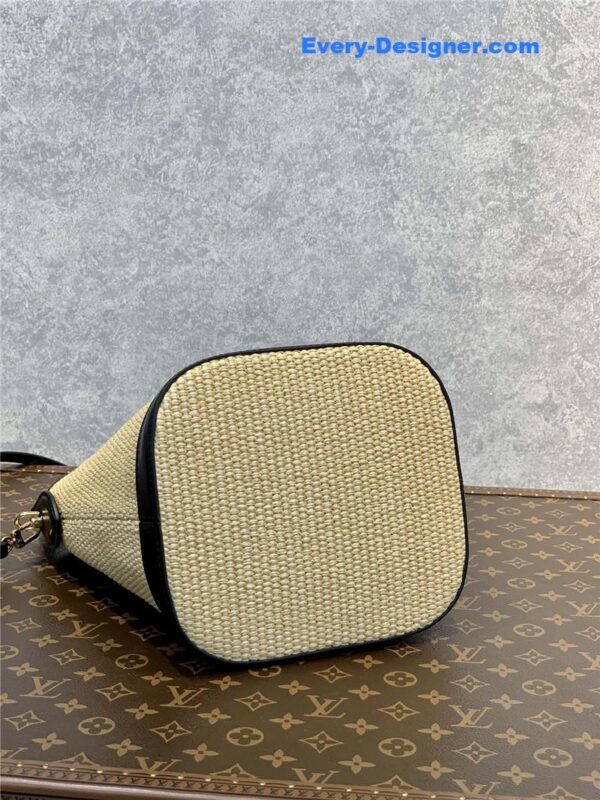 louis vuitton lv knitted raffia bag - Image 7