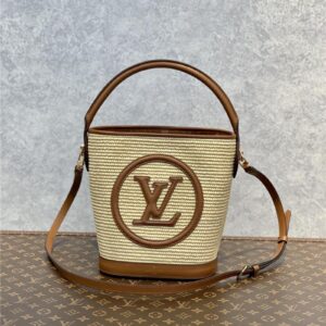 louis vuitton lv knitted raffia bag