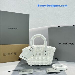 balenciaga bistro basket small