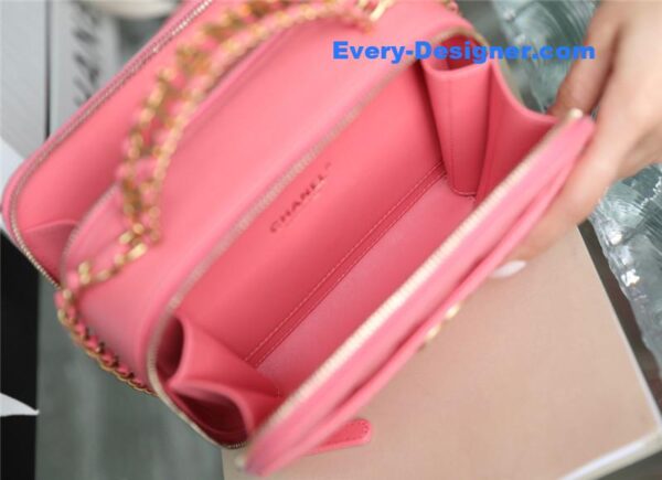 Chanel vanity case handle camera bag - Image 8