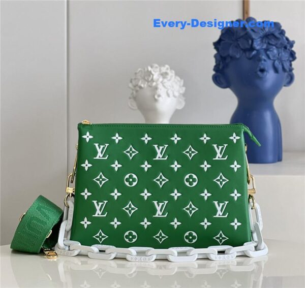 louis vuitton lv coussin bag small green - Image 4