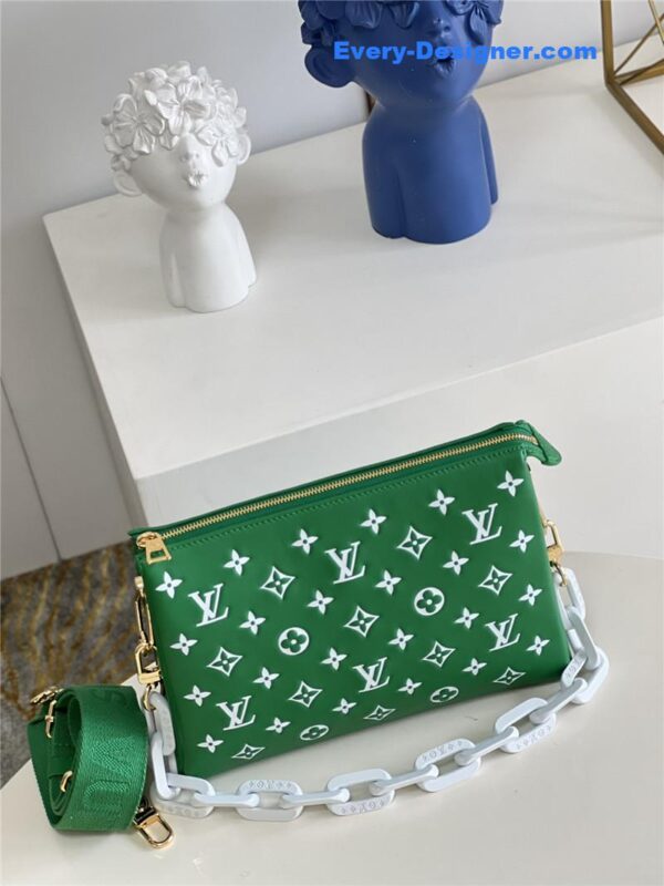 louis vuitton lv coussin bag small green - Image 5