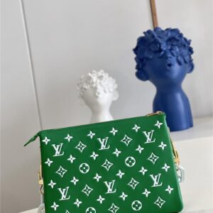 louis vuitton lv coussin bag small green